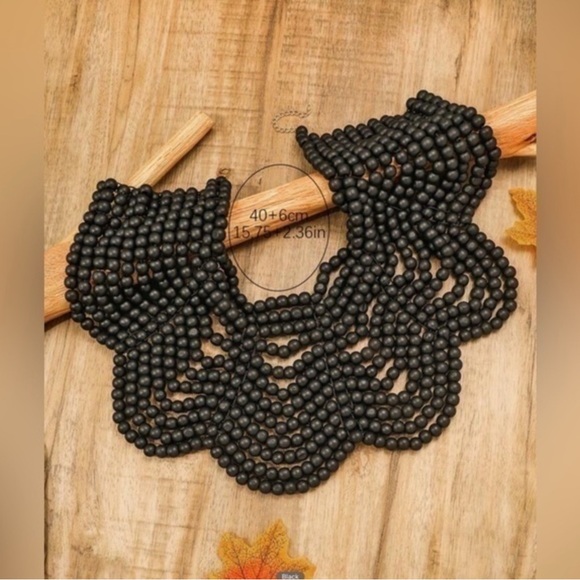 ✨NEW Black Beaded Statement Necklace - Picture 4 of 5